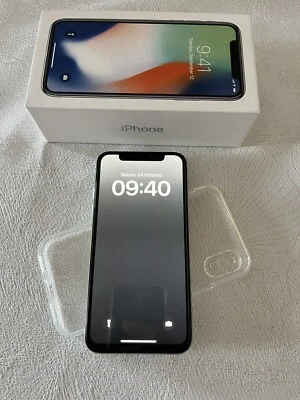 Apple iPhone X - 64 GB - Argento (Sbloccato) - Immagine 1 di 3