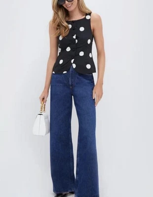 Blusa chaleco lunares blanco y negro Ciao Lucia Amira. Talla mediana.Venta al por menor $285 Foto 1 de 4