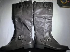 Stiefel aus Herrenmaterial - Bild 1 von 4