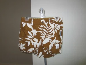 Old Navy Women Shorts 5" long Floral Brown & White Size 0 - Picture 1 of 3