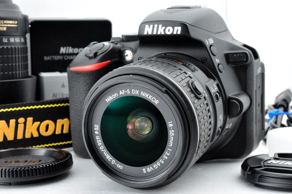 [Mint sc:906 (1%)] Nikon D5600 DSLR w/18-55mm 55-200mm from Japan #2253 - Image 1 of 4