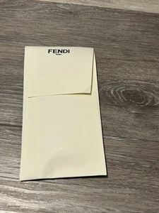 Auténticos cordones planos FENDI Roma BLANCO ROTO 120 cm - Imagen 1 de 3