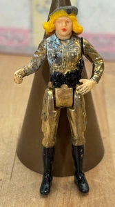 Modellino vintage MEGO Eagle Force GOLDIE HAWK Blond Bombardier, 2,75" - Foto 1 di 7