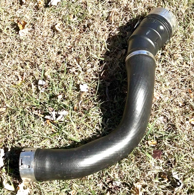 GMC Chevy 3500 Duramax 2020-2023 6,6 L L5P carga aire intercooler tubo fabricante de equipos originales Foto 1 de 4