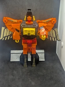 Transformers G1 Predaking Divebomb Figure - Picture 1 of 4