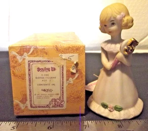 Enesco Growing Up "Birthday Girls " 1982 ~ Age 5 BLONDE Figurine - Picture 1 of 3