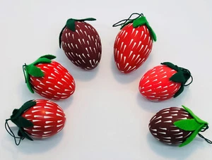 6 Ostereier-Mini-Huhneier-Serama- Erdbeereier rot- sorbische Wachstechnik- - Bild 1 von 2