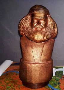 statuette karl marx mit dockermütze, eisenerz hämatit Einzelstück - Bild 1 von 12
