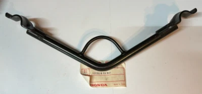 NOS OEM Honda Hanger for Honda Generators G200 G300 GE300 GE400 53150-899-801 - Image 1 of 4