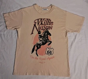 Willie Nelson Route 66 On The Road Again Sand Brown Day Dreamer USA T-Shirt Gr. L - Bild 1 von 9