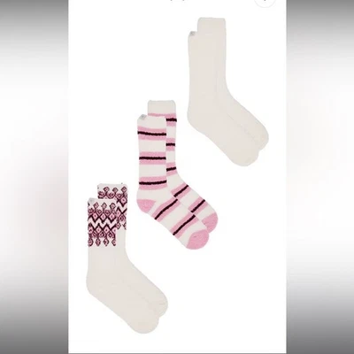 Juego de 3 pares de calcetines de invierno Barefoot Dreams x REVOLVE CozyChic en Pearl Multi Foto 1 de 3
