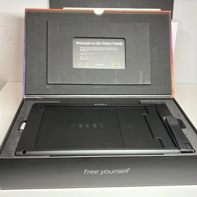 Monitor LCD Xebec Tri-Screen 2 10,1" Foto 1 de 4