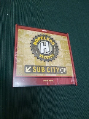 Sub City Sampler (CD, 2003)  Rock  Metal Avenged Sevenfold Thrice Stairwell - Image 1 of 3