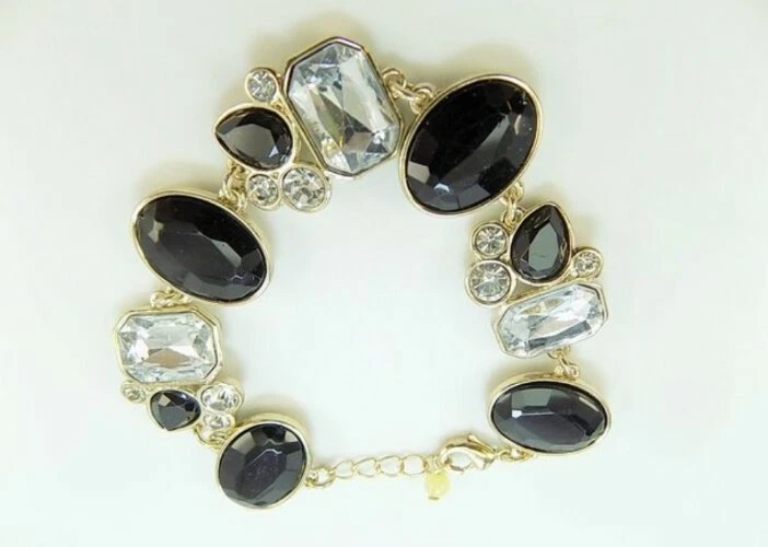 Avon Sophisticated Statement Bracelet #5077752