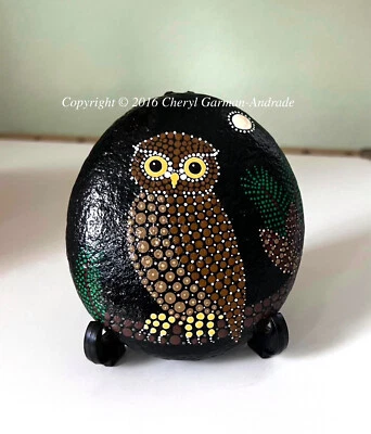 Причудливый речной камень сова и лунная точка от Cheryl Garman-Andrade. - Изображение 1 из 2