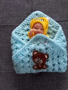 Püppche mit Schlafsack neu - Bild 1 von 1