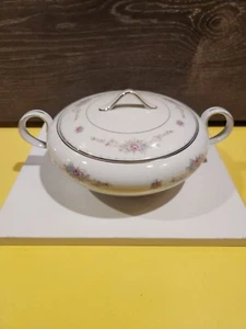 Tazón de verduras Hampton Fine China - Berkeley - 2422 con tapa - Imagen 1 de 8