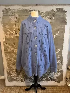 Vintage Blue Womans Knitted Embroidered Cardigan - size L/XL - Picture 1 of 5