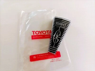 Insignia/emblema de rejilla delantera para TOYOTA TOYOPET CORONA RT40 como nuevo/Japón Foto 1 de 4