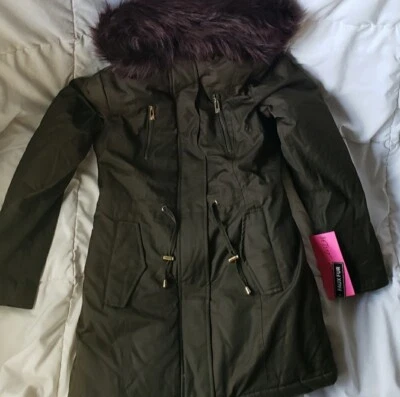 Betsey Johnson Women's Cotton Parka Faux Fur Trim, Olive Green NWT SIZE XSmall  - Image 1 of 4