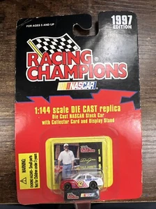 1997 RACING CHAMPIONS NASCAR 1:144 scale DIE CAST replica Dale Jarrett - Picture 1 of 2