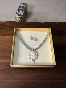 18 " necklace and earrings set Glass Pearls, Nickel Free, Lead Free In Gold Box - Picture 1 of 3