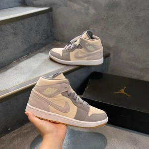 Nike Air Jordan 1 Mid SE Kokosmilch hoch niedrig DN4346-100 Damen Gr. 6,5 GS 5Y - Bild 1 von 9