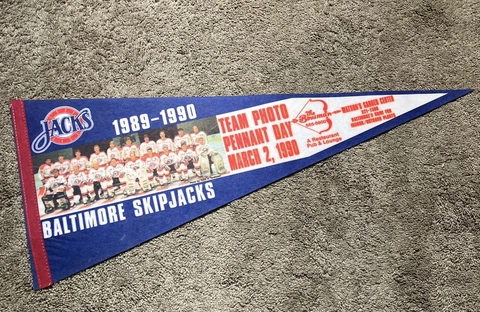 AHL Baltimore Skipjacks Hockey Vintage 1989-1990 Team Photo Pennant Capitals NHL Cover