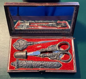 Antico set da cucito in argento marcato - 1825 circa - Napoli epoca borbonica - Foto 1 di 10