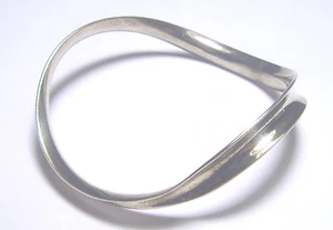 BRACCIALE vintage anni 60 FATTO A MANO modernista STERLING 925 ONDA inglese firmato Aa - Foto 1 di 1