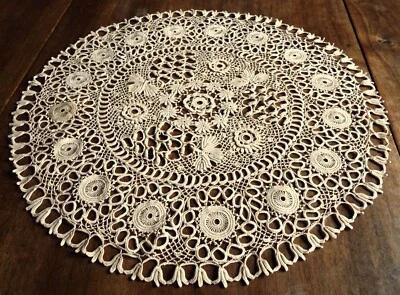 Grand napperon rond ancien fait main lin écru guipure point d'Irlande/ 57,5 cm - Photo 1/4