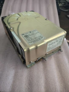 HP 97549TF | 1.2GB 5.25-inch FH SCSI Hard Drive - circa 1991 NASA - Picture 1 of 5