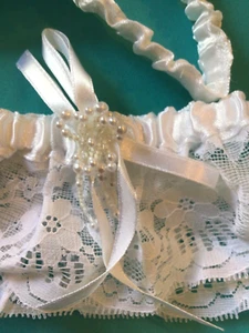NUEVO CON ETIQUETAS LIGUERO Conjunto Recuerdo y Lanzamiento Encaje Blanco con Perlas - Imagen 1 de 3