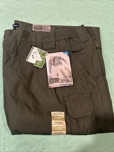 Pantalone 5.11 Uomo 44” X 30” Taclite Pro Verde Teflon Scudo Idrorepellente Nuovo con etichette - Foto 1 di 14