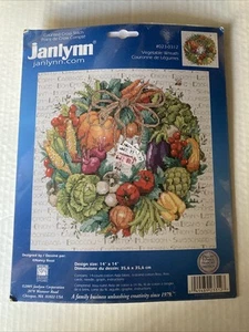 New 2005 JANLYNN VEGETABLE WREATH COUNTED CROSS STITCH #023-0312 14" x 14" - Picture 1 of 8
