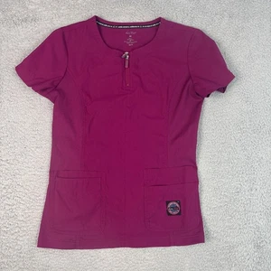Camisa Médica Koi Lite Mediana Rosa Azalea Calce Ajustado Enfermería - Imagen 1 de 7