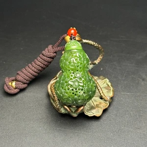 Chinese Antique Qing Dynasty Green Jasper Carved Gourd Sachet Jade Pendants - Picture 1 of 9