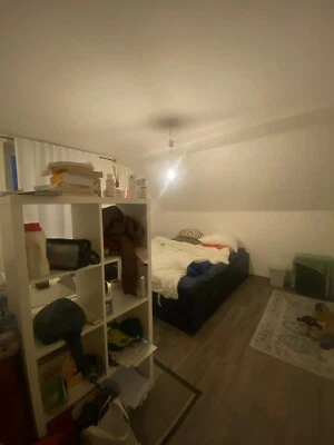 IKEA möbel gebraucht zu verkaufen. Taschenfederkernmatratze, Bettgestell, usw. - Bild 1 von 4