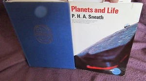 PLANETS & LIFE ~ P. H. A. Sneath. World of Science Library 1970 HbDj 050008004 - Picture 1 of 1