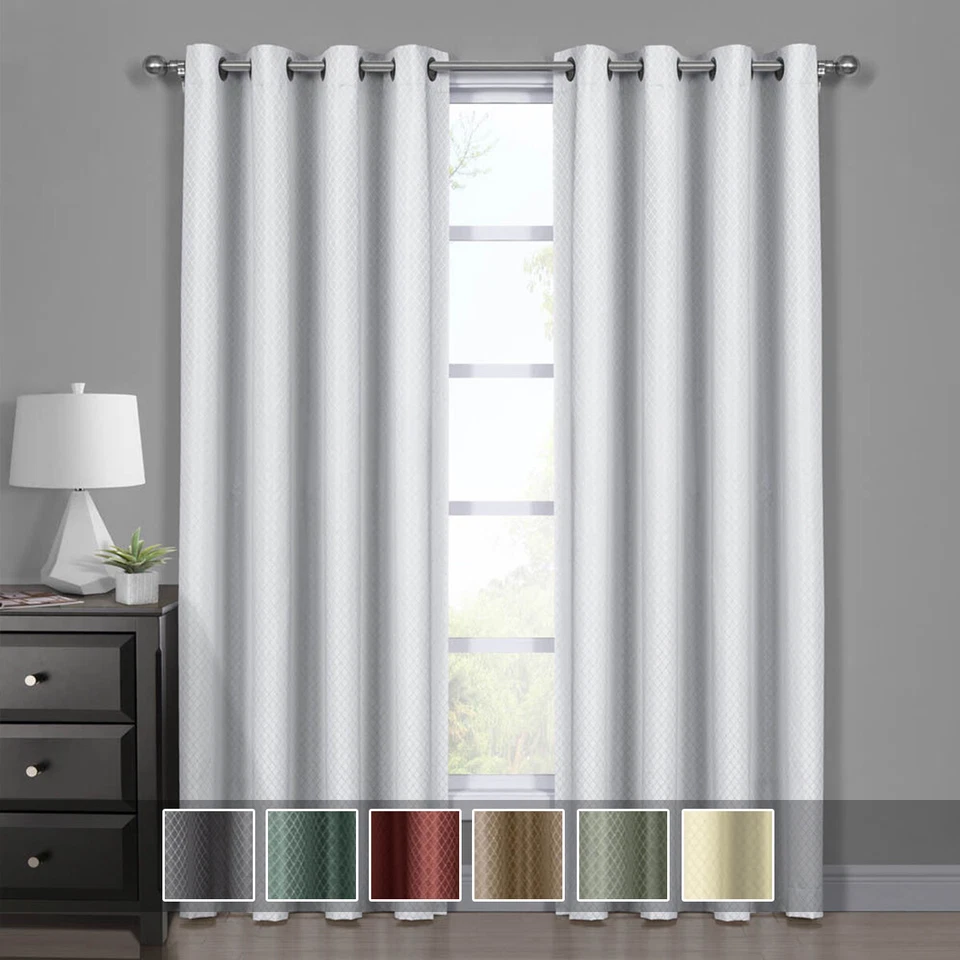 Par/juego de 2 paneles de ventana de diamante tejido jacquard con ojal superior oscurecido de lujo Foto 1 de 1