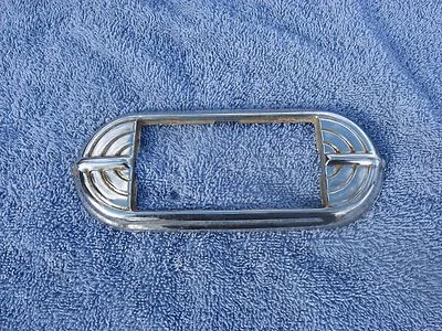 Pontiac 1946-1948 interior cúpula bisel de luz Foto 1 de 4