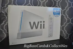 Nintendo Wii Bundle LVL-001 CIB (No Manual) With Mario Kart Wii and Wheel (2006) - Picture 1 of 4