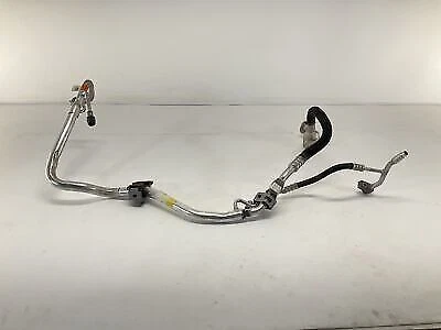 Manguera líquida de succión aire acondicionado 14-22 Ford Transit Connect 2,0 L aire acondicionado Foto 1 de 4