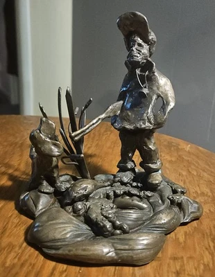 ROBERT BOB WINSHIP 1975 LOST WAX BRONZE #935 HUNTER GUN HOUND DOG DUCK - Image 1 of 4