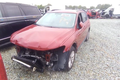 2018 Volkswagen Tiguan Transmission OEM 98K Miles - LKQ435938296 - Image 1 of 4