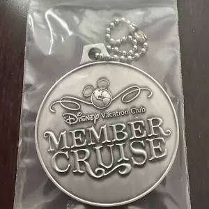 Etichetta portachiavi membro crociera DVC Disney Vacation Club 2017 2 pollici - Foto 1 di 5