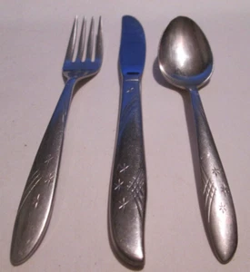 Vintage Oneida Stanhome Deluxe Stainless Flatware Lot of 3 Pieces Starburst - Picture 1 of 2