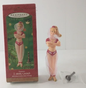 2000 Hallmark I DREAM OF JEANNIE WITH LAMPE Christmas Holiday Ornament Set NEU - Bild 1 von 8