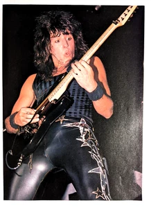 BON JOVI / RICHIE SAMBORA LIVE / REVISTA PINUP PÁGINA COMPLETA RECORTE DE CARTEL (10) - Imagen 1 de 3
