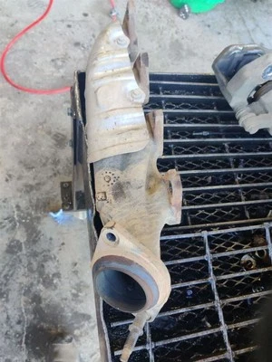 Colector de escape derecho ford f150 2009-2010 Foto 1 de 4